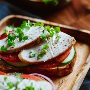 sandwiches-with-turkey-meat-and-fresh-vegetables-M9SQH2J.jpg